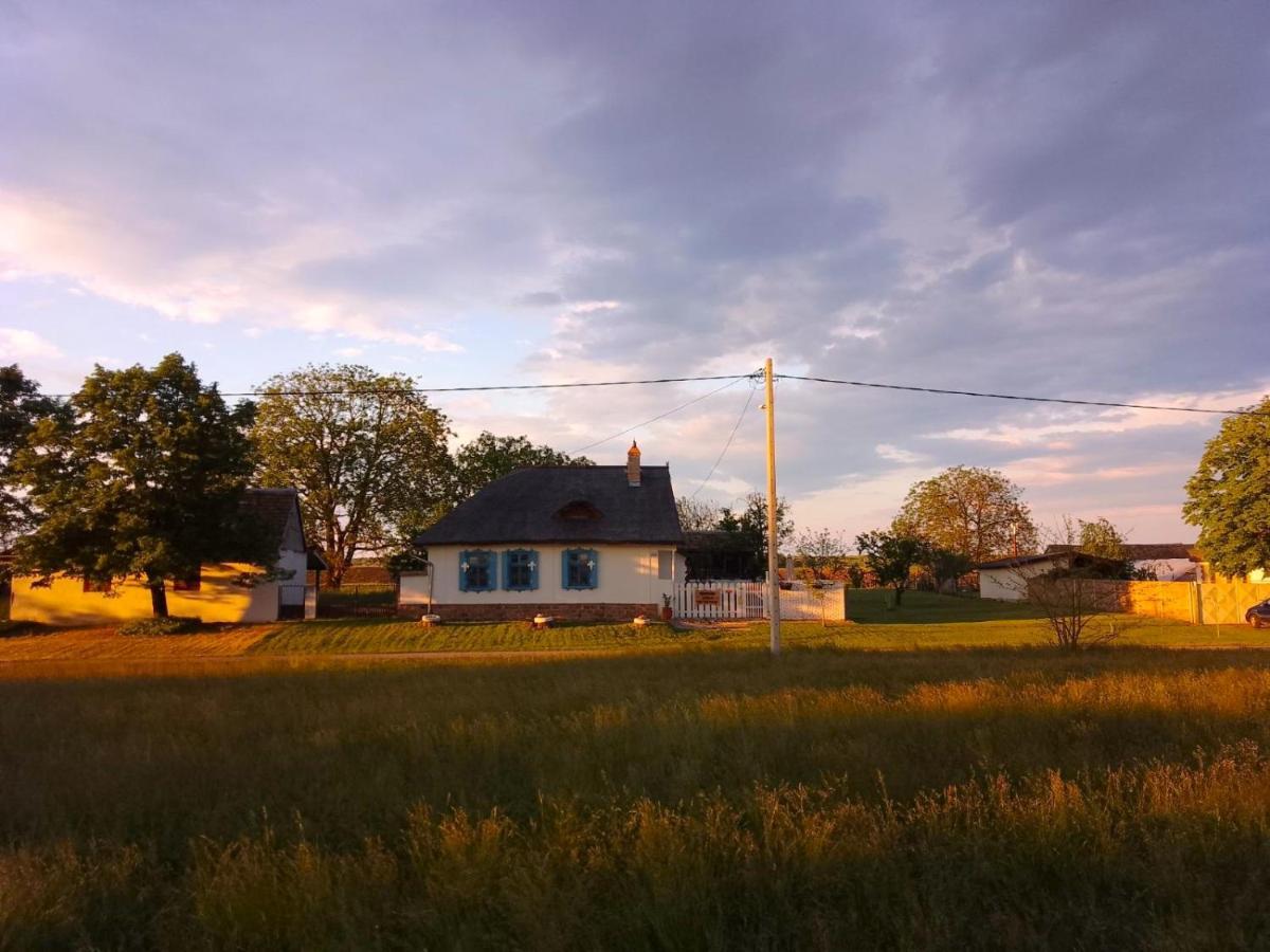 Matejev Konak Susara Exteriér fotografie
